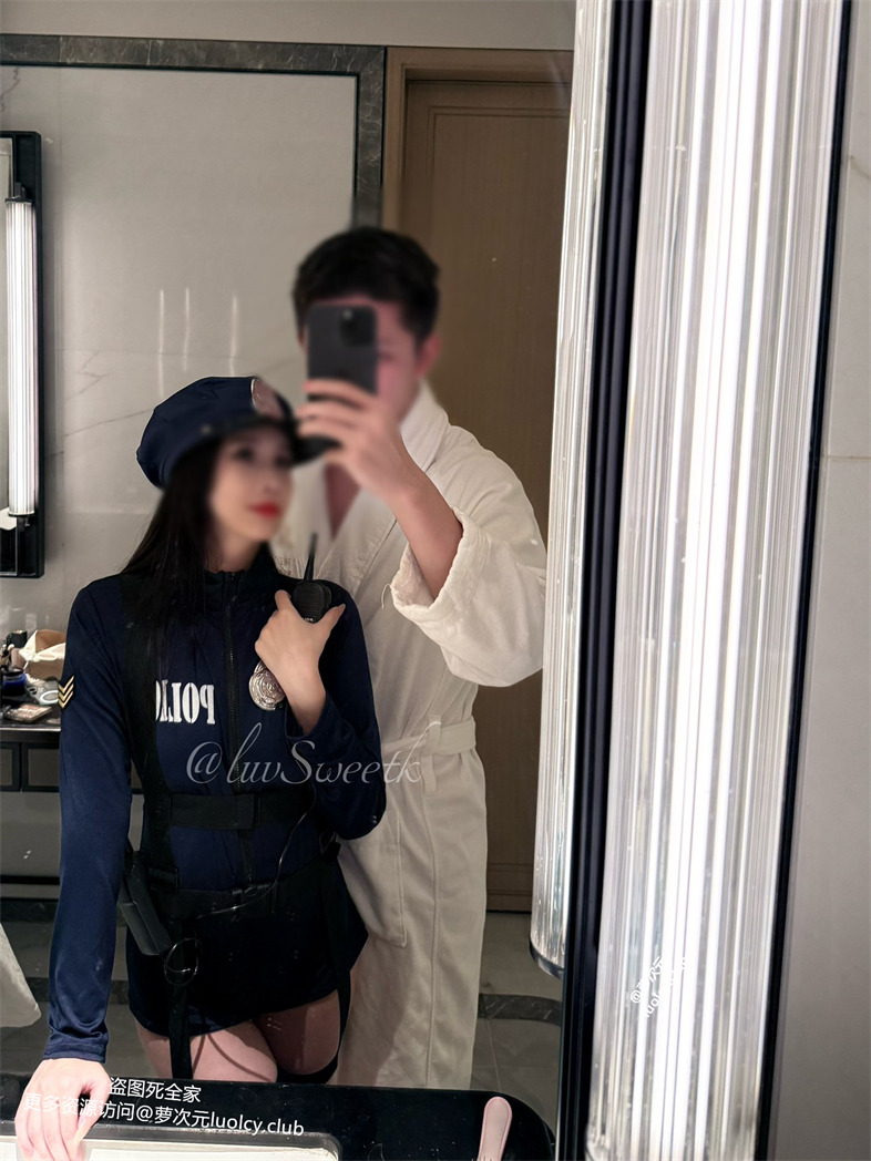 Sweetkk – 【门槛福利】4.15小时 8G 顶级反差婊子多P淫趴内射调教福利 【67P42V-8.30G】 2