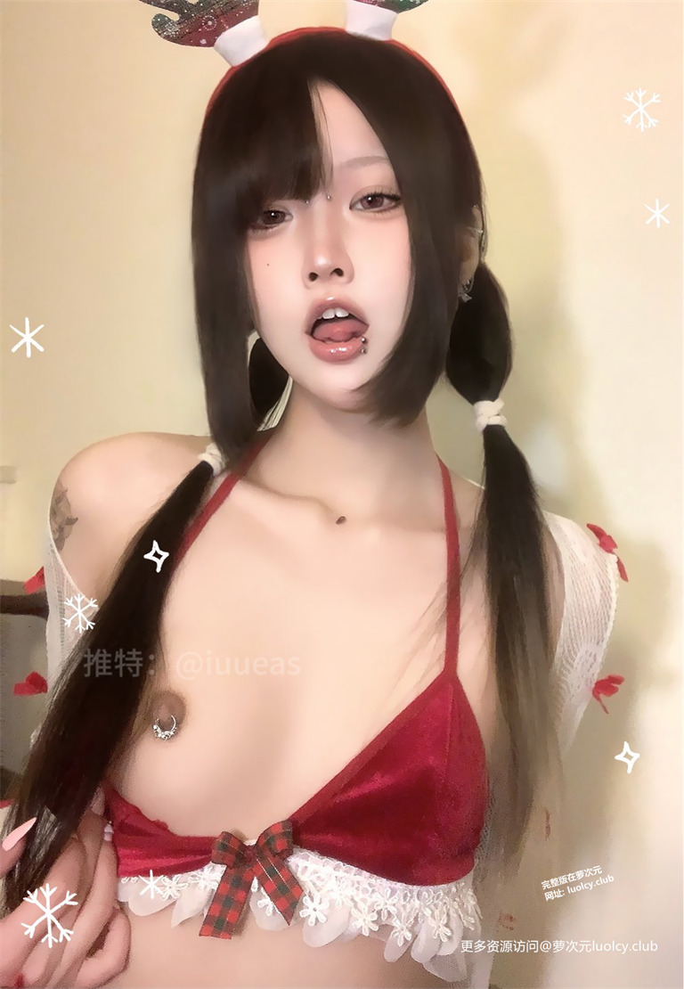 不得惹@iuueas – 【520门槛】1.04小时 穿环白虎萝莉私拍福利合集 【76P86V-2.86G】 4