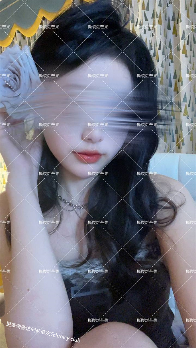 Mang520515Mang – 【高价福利】1.07小时 大奶高潮脸反差婊私拍福利 【85PnV-2.73G】 10