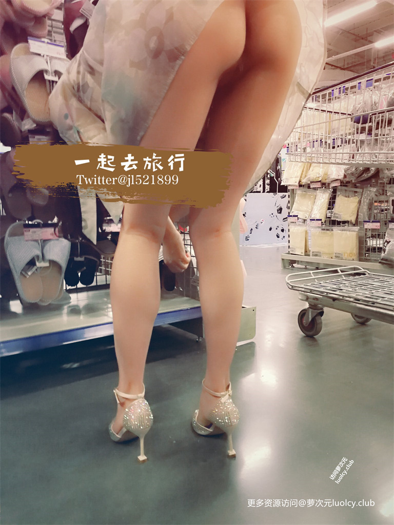 一起去旅行 – 淫妻户外公共场所露出勾引路人 【185PnV-951MB】 2