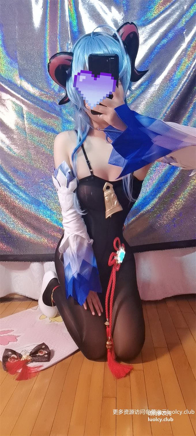 沐沐酱 – 新作 Cos甘雨 【26P7V-122MB】 4 沐沐酱 – 新作 Cos甘雨 【26P7V-122MB】 4