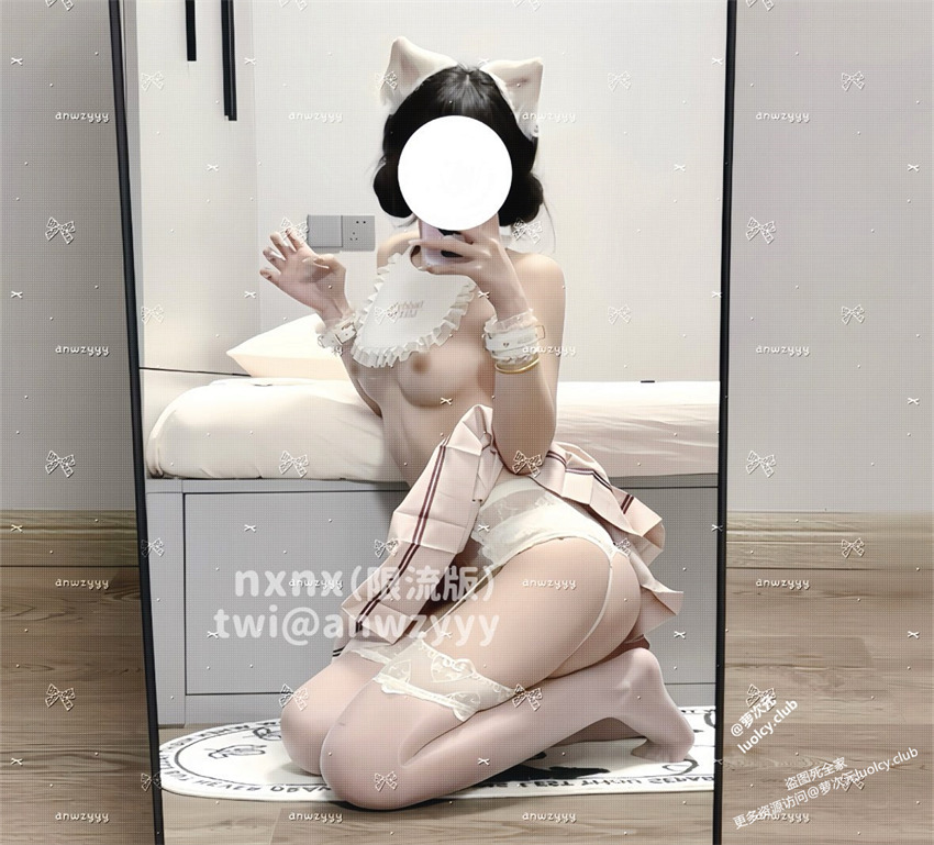 Nxnx@anwzyyy – 【1314门槛】10分钟 顶级Cos白虎萝莉 【177P7V-422MB】 12