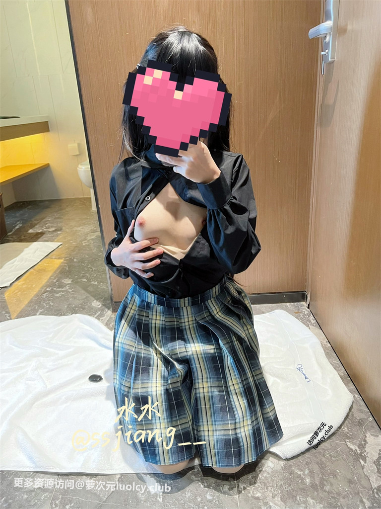 水水酱 – 新增 [288门槛] 32分钟 [含新增整合] Cos白虎萝莉裸舞自慰订阅 [95PnV-2.51G] 9